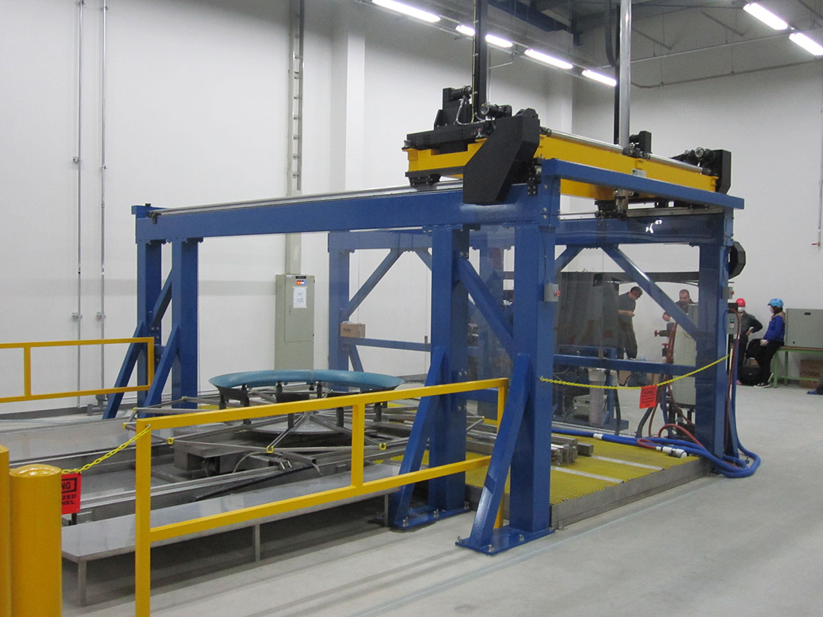 SDI-5420 Delta X gantry through-transmission 3D scanning system
