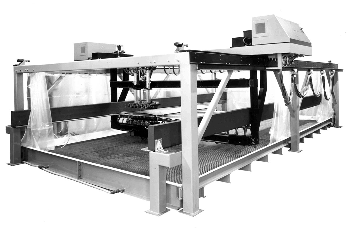 SDI-5630 horizontal through-transmission inspection system with wide multi-channel array